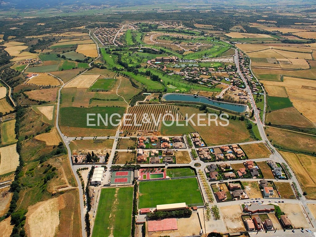 Grunde uden byggetilladelser til salg i Peralada - € 523.770 (Ref: 9033607)