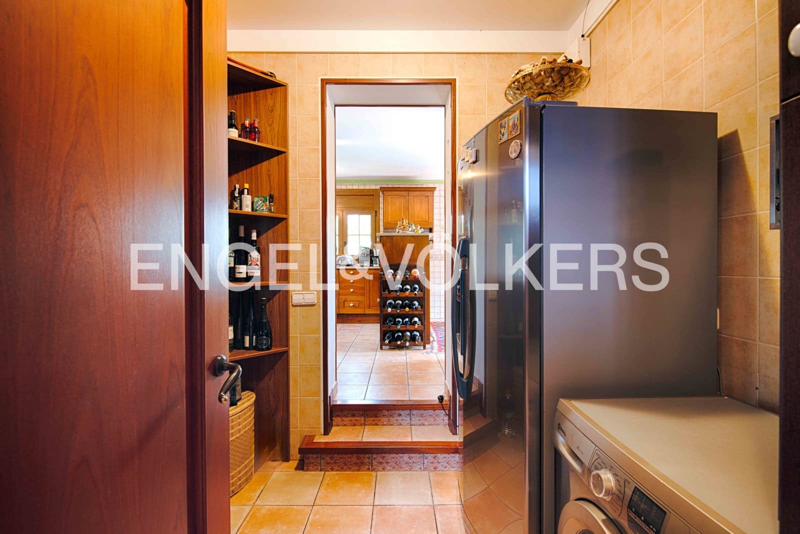 6 soverom Villa til salgs i Empuriabrava med svømmebasseng garasje - € 950 000 (Ref: 9041034)