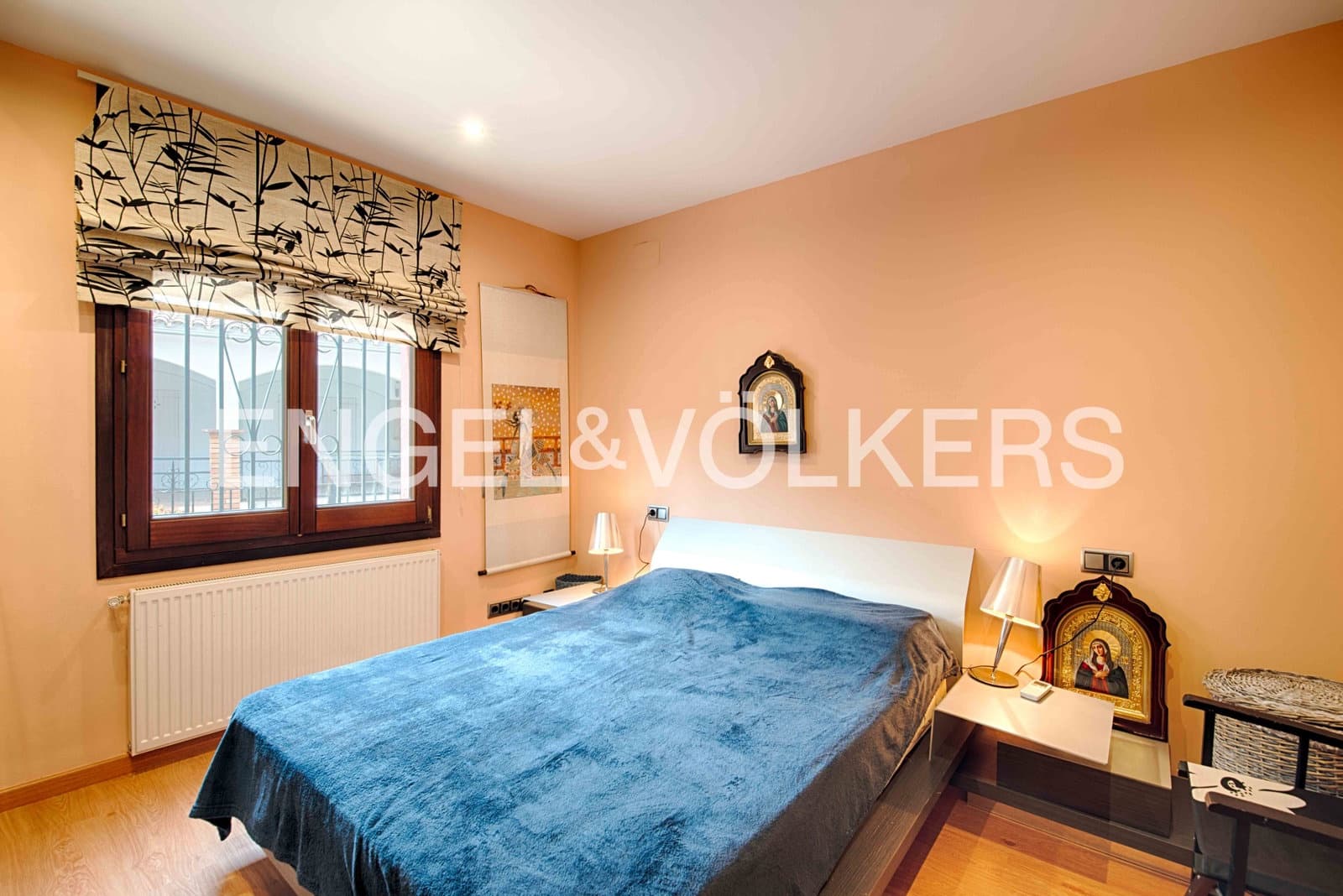 6 soverom Villa til salgs i Empuriabrava med svømmebasseng garasje - € 950 000 (Ref: 9041034)