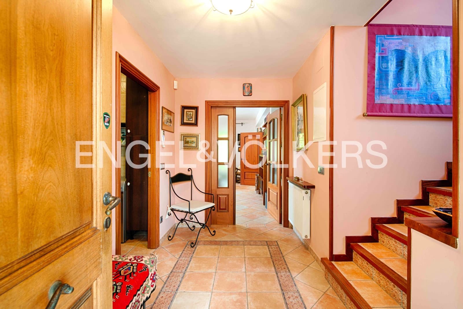 6 soverom Villa til salgs i Empuriabrava med svømmebasseng garasje - € 950 000 (Ref: 9041034)