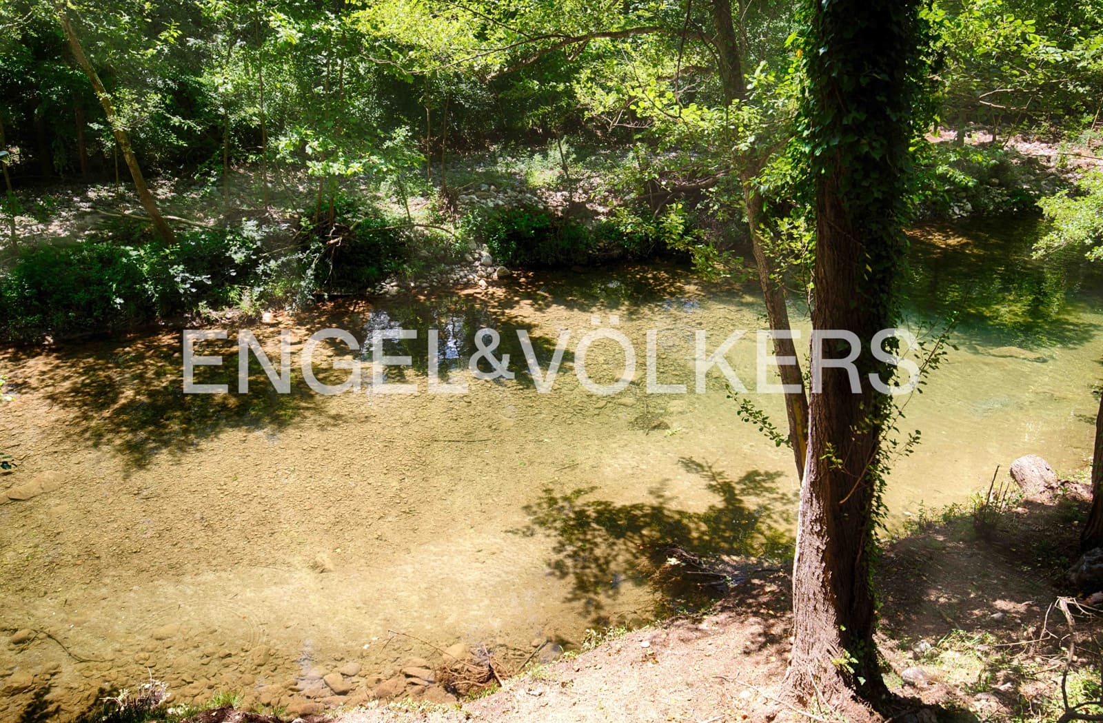 6 soveværelse Villa til salg i Sant Llorenc de la Muga med swimmingpool garage - € 990.000 (Ref: 9041242)