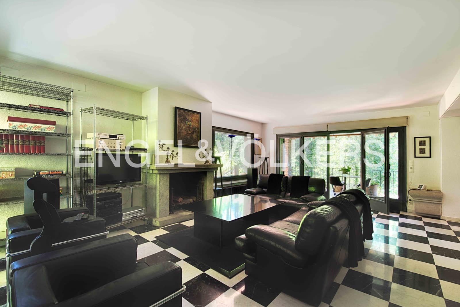 6 soveværelse Villa til salg i Sant Llorenc de la Muga med swimmingpool garage - € 990.000 (Ref: 9041242)