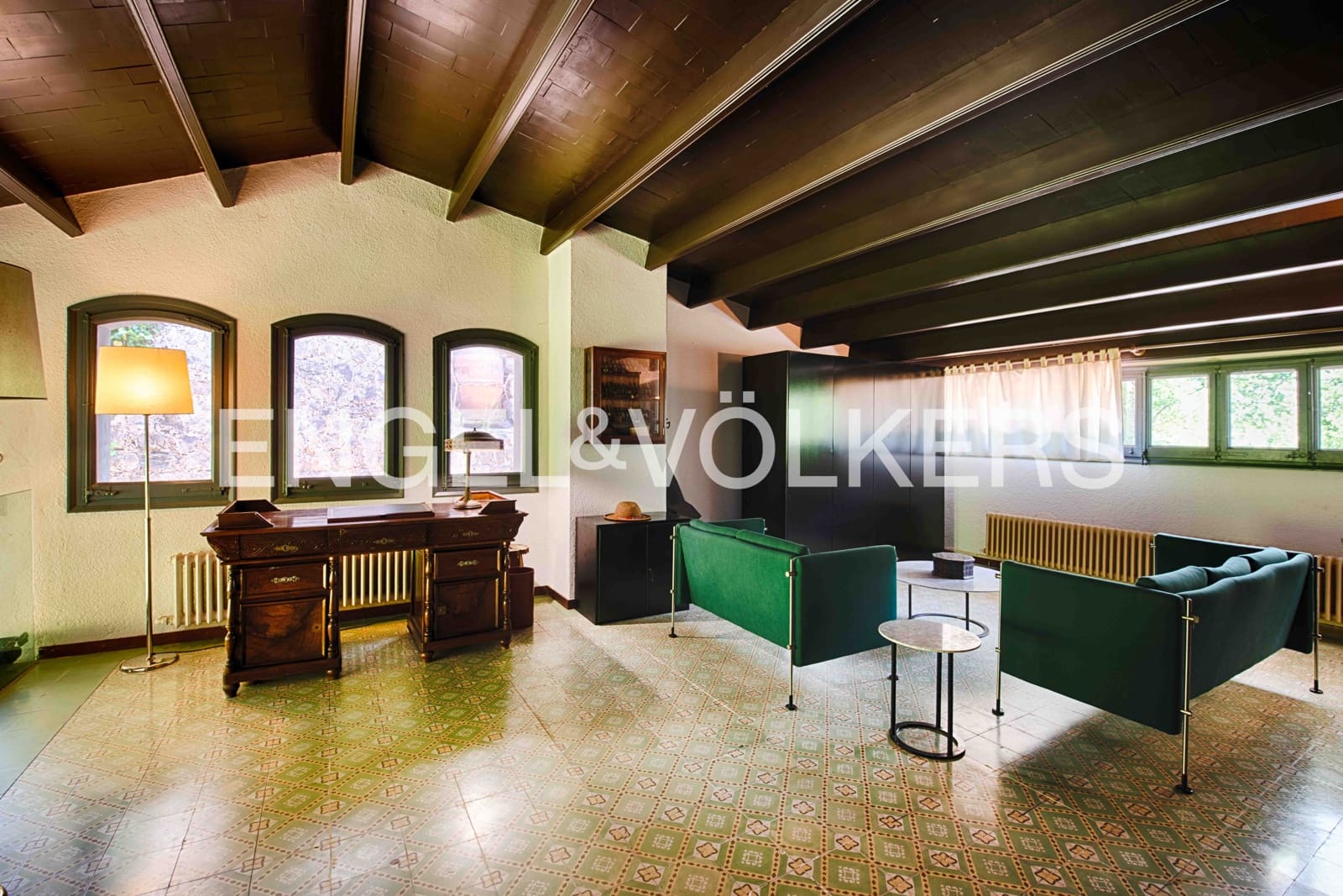 6 soveværelse Villa til salg i Sant Llorenc de la Muga med swimmingpool garage - € 990.000 (Ref: 9041242)