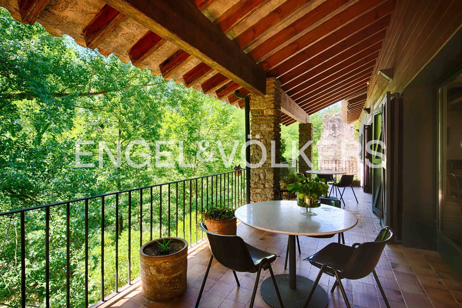 6 soveværelse Villa til salg i Sant Llorenc de la Muga med swimmingpool garage - € 990.000 (Ref: 9041242)