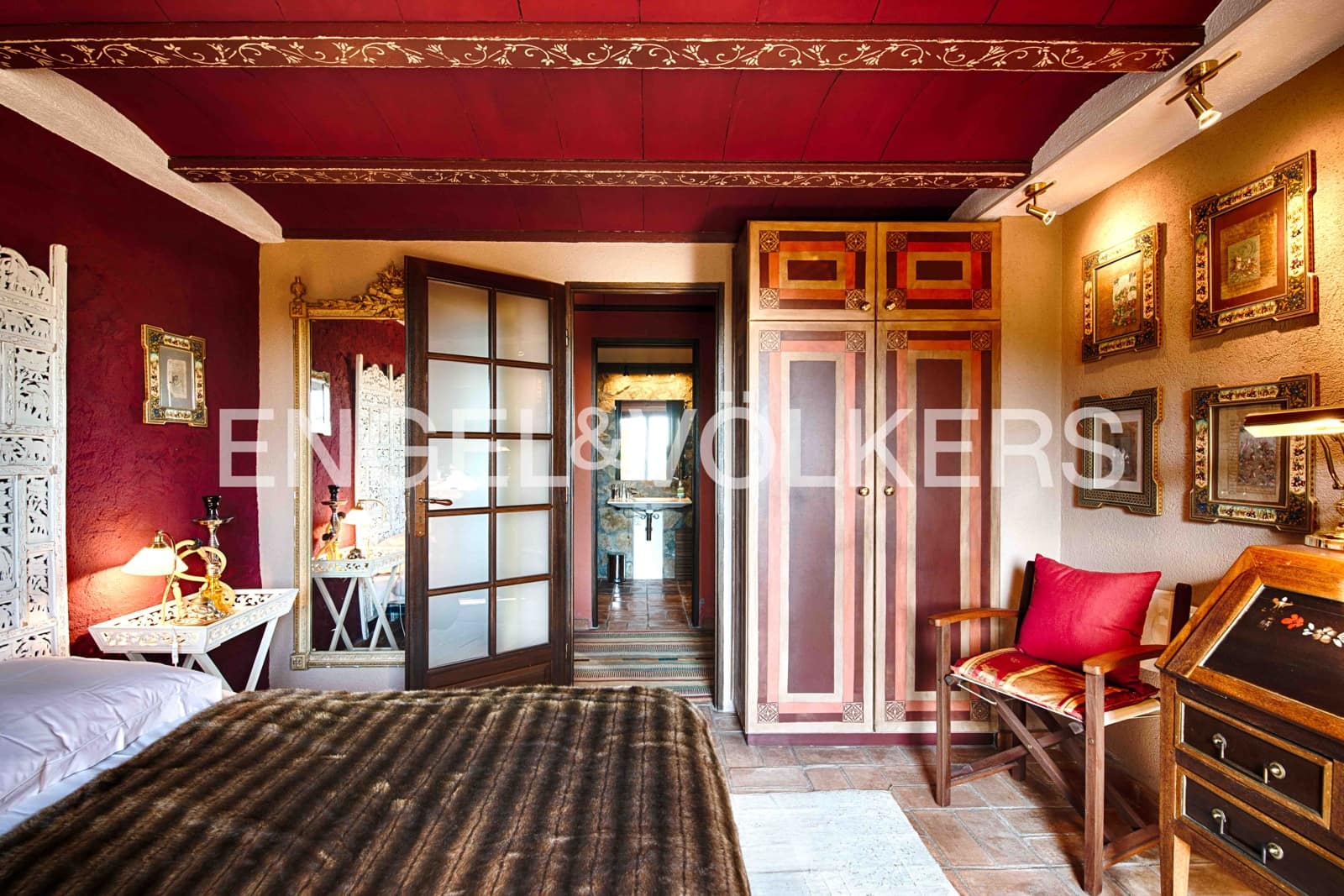 3 soveværelse Villa til salg i Cantallops med swimmingpool garage - € 980.000 (Ref: 9058134)