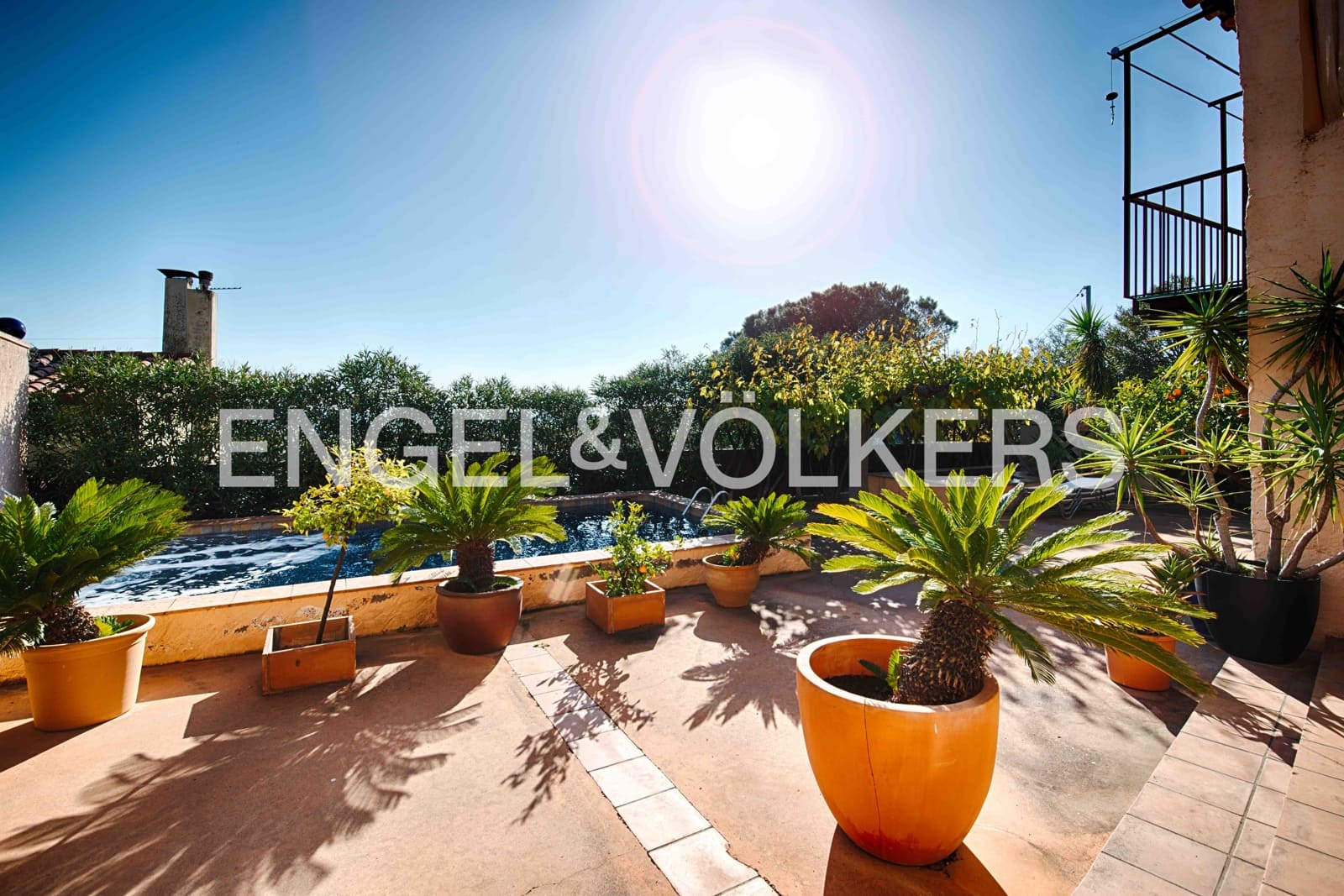 3 soveværelse Villa til salg i Cantallops med swimmingpool garage - € 980.000 (Ref: 9058134)