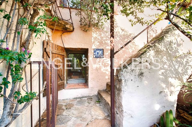 3 chambre Villa/Maison à vendre à Cantallops avec piscine garage - 980 000 € (Ref: 9058134)
