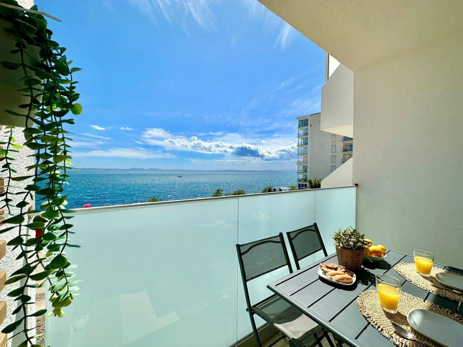 1 soveværelse Lejlighed til salg i Roses - € 215.000 (Ref: 9058252)