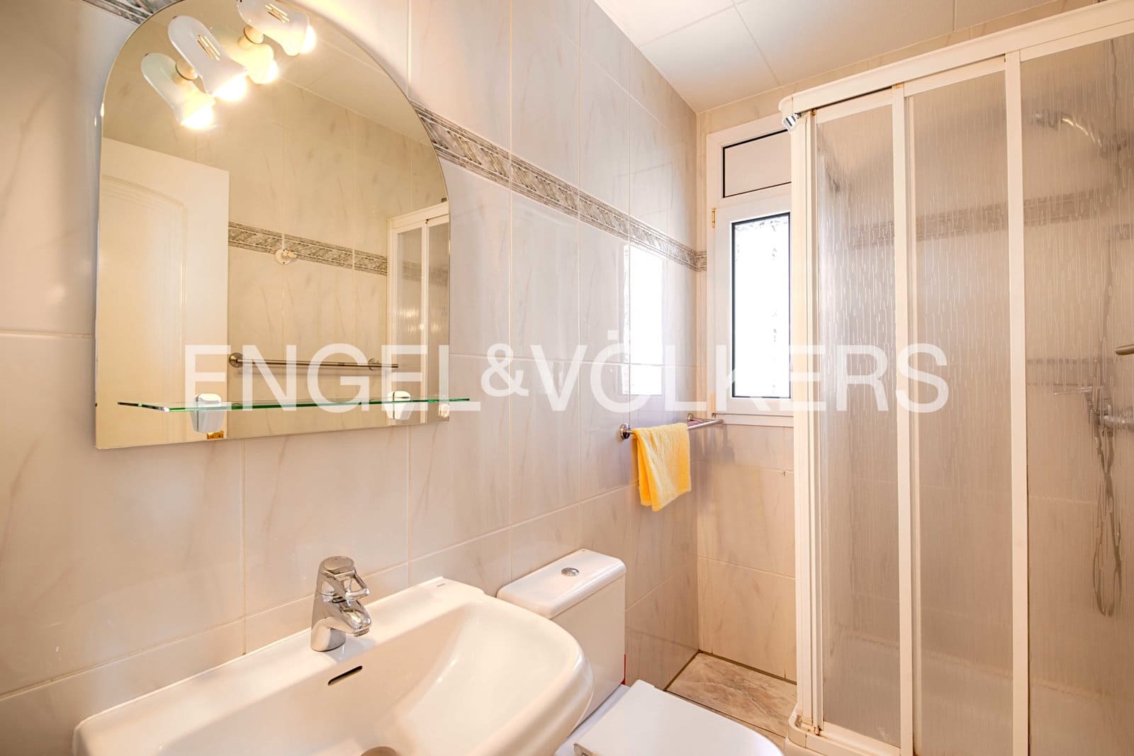 5 Zimmer Villa zu verkaufen in Empuriabrava mit Pool Garage - 749.000 € (Ref: 9074191)