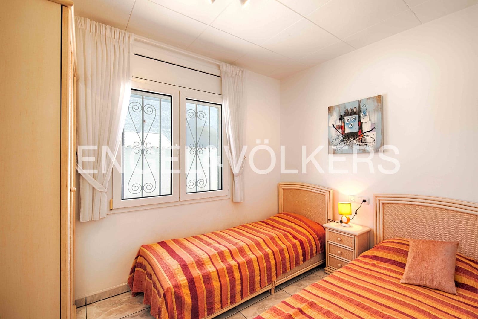 5 Zimmer Villa zu verkaufen in Empuriabrava mit Pool Garage - 749.000 € (Ref: 9074191)
