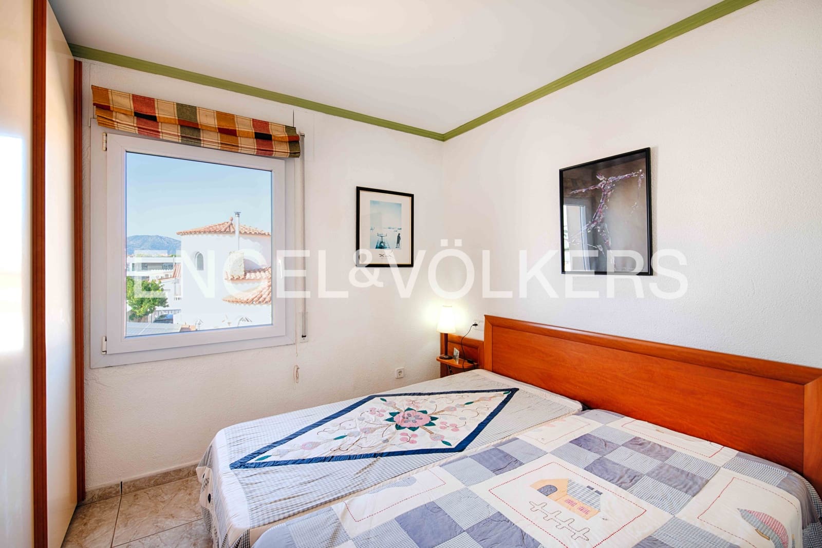 4 soverom Villa til salgs i Empuriabrava med svømmebasseng garasje - € 675 000 (Ref: 9074192)