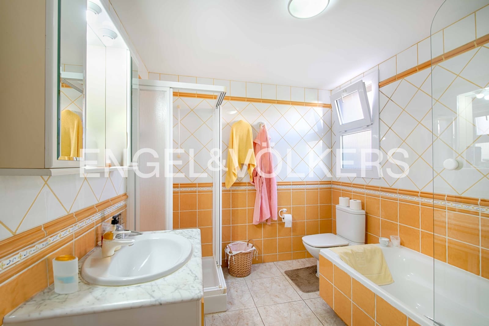 4 soverom Villa til salgs i Empuriabrava med svømmebasseng garasje - € 675 000 (Ref: 9074192)