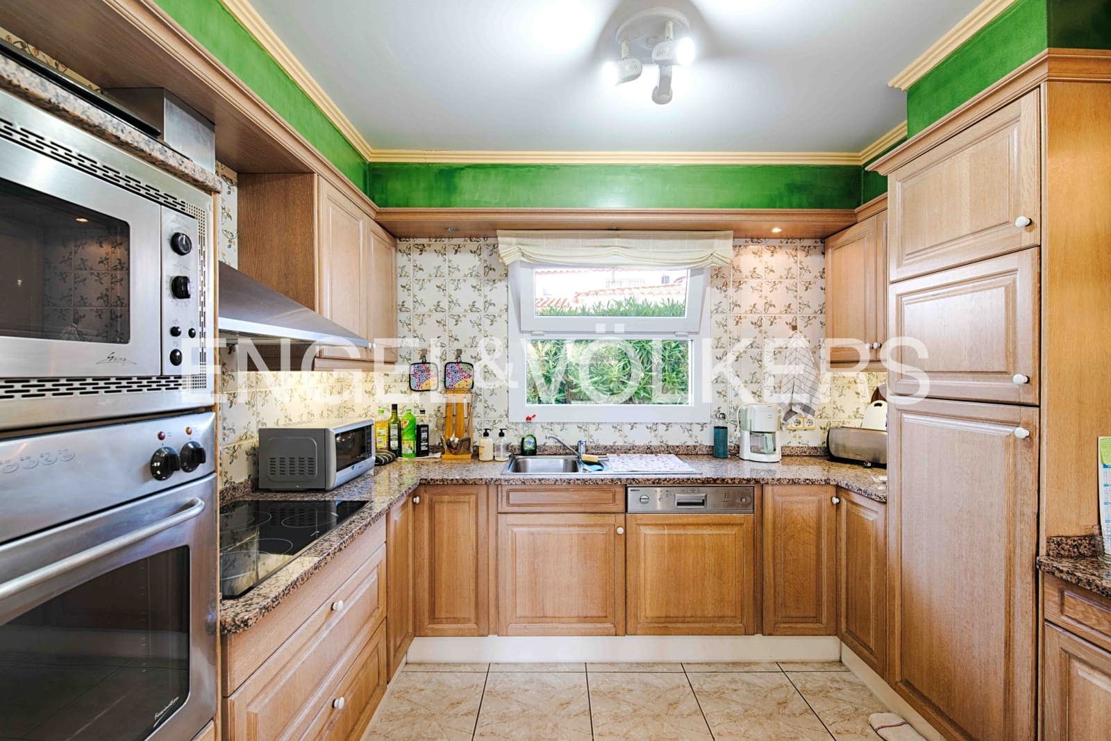 4 soverom Villa til salgs i Empuriabrava med svømmebasseng garasje - € 675 000 (Ref: 9074192)