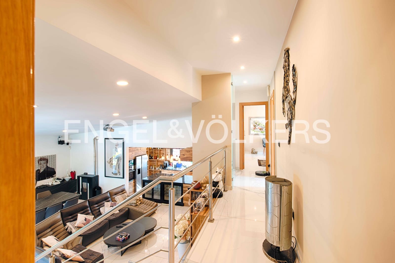 4 slaapkamer Villa te koop in Empuriabrava met zwembad garage - € 1.050.000 (Ref: 9074554)