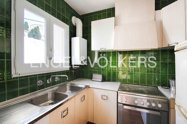 3 quarto Moradia em Banda para venda em Cadaqués - 625 000 € (Ref: 9086215)