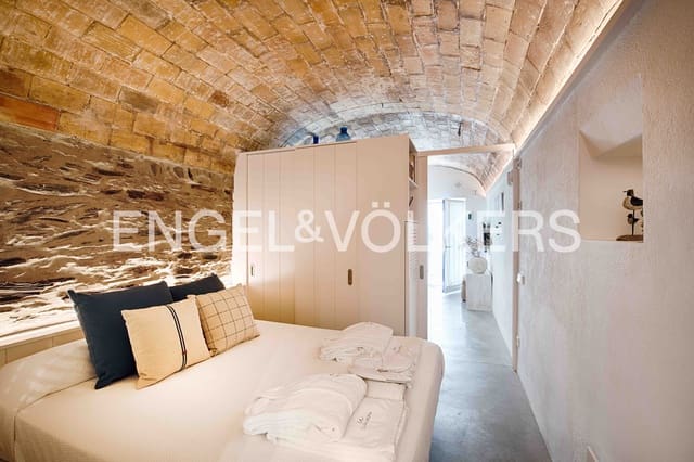 3 quarto Moradia em Banda para venda em Cadaqués - 625 000 € (Ref: 9086215)