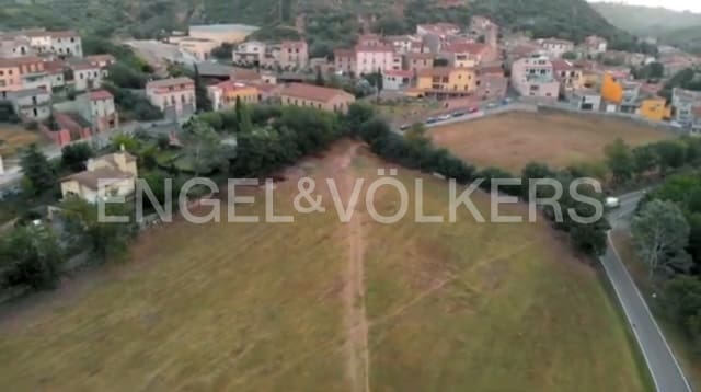Ubebygd land til salgs i Biure - € 80 000 (Ref: 9106984)