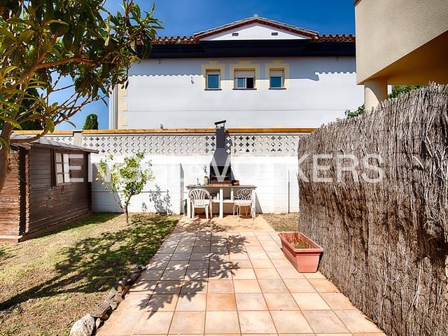 5 Zimmer Haus zu verkaufen in Empuriabrava, Castelló d'Empúries - 440.000 € (Ref: 9108241)