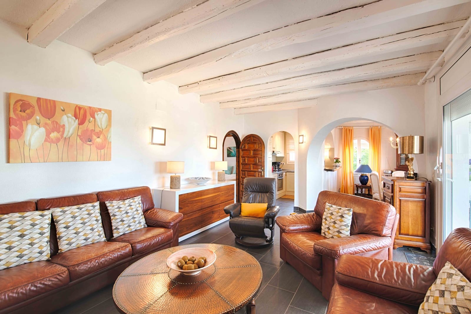 3 bedroom Villa for sale in Empuriabrava with pool garage - € 1,650,000 (Ref: 9109410)