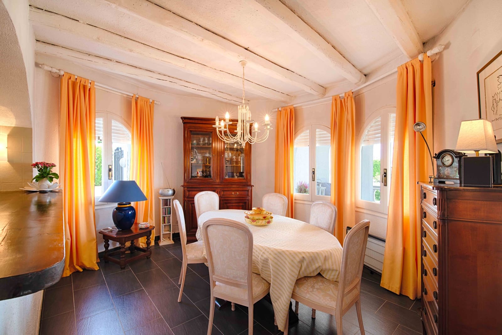 3 bedroom Villa for sale in Empuriabrava with pool garage - € 1,650,000 (Ref: 9109410)