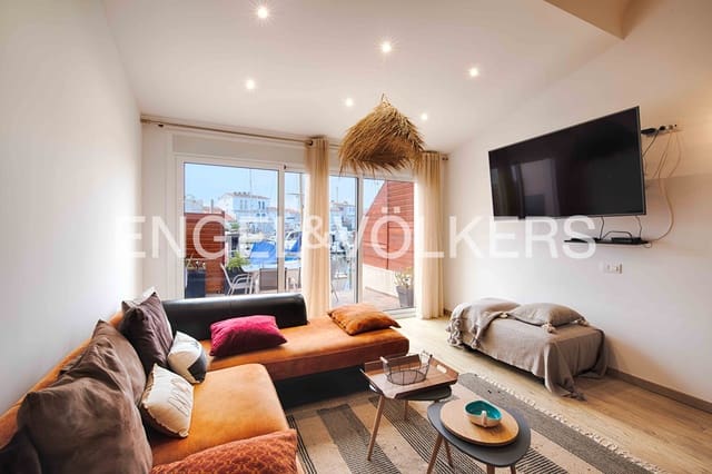 3 slaapkamer Huis te koop in Empuriabrava, Castelló d'Empúries met garage - € 475.000 (Ref: 9111048)