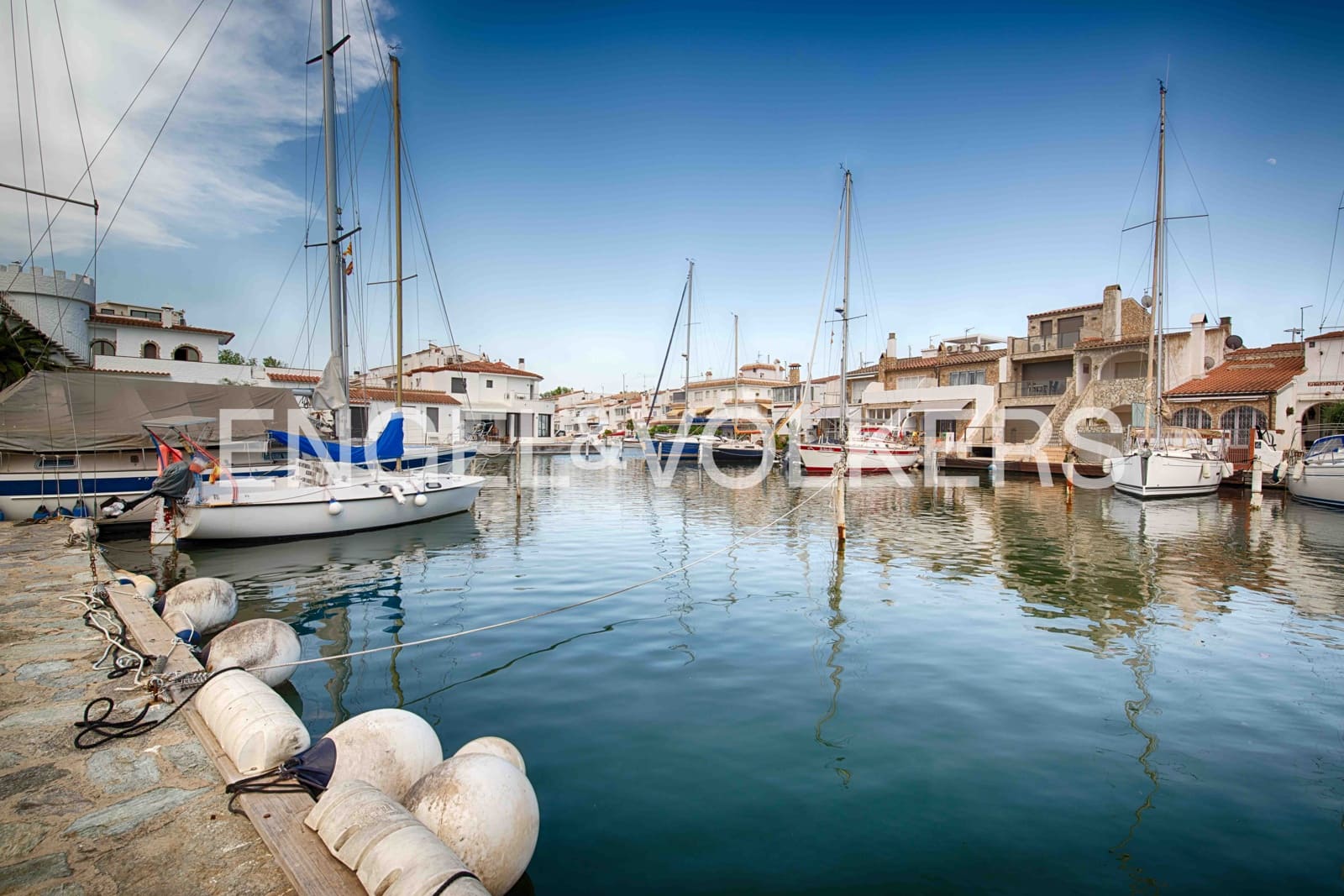 3 quarto Casa em Banda para venda em Empuriabrava com garagem - 475 000 € (Ref: 9111048)