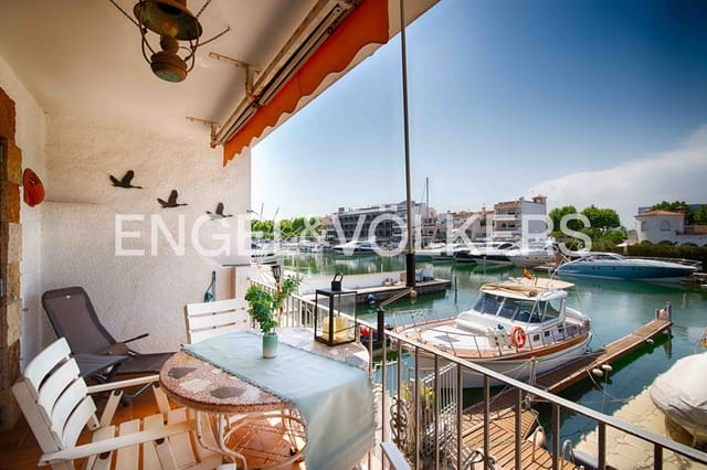 Garage til salg i Empuriabrava, Castelló d'Empúries - € 599.000 (Ref: 9111477)