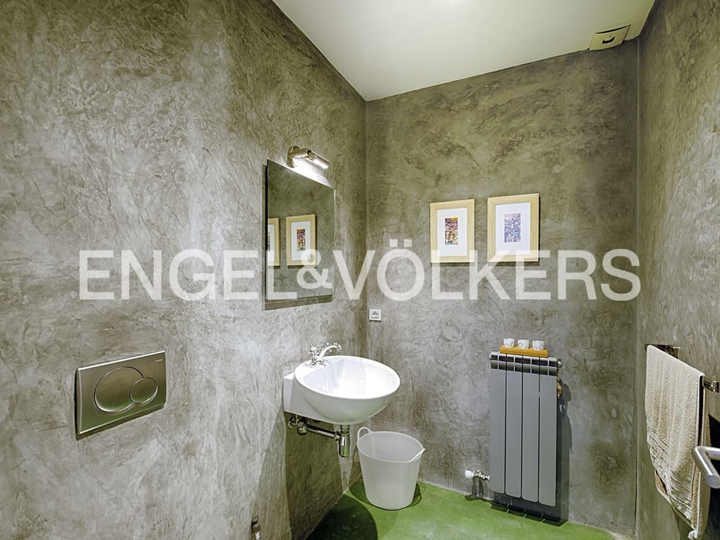 10 chambre Finca/Maison de Campagne à vendre à Macanet de Cabrenys avec garage - 2 700 000 € (Ref: 9113120)