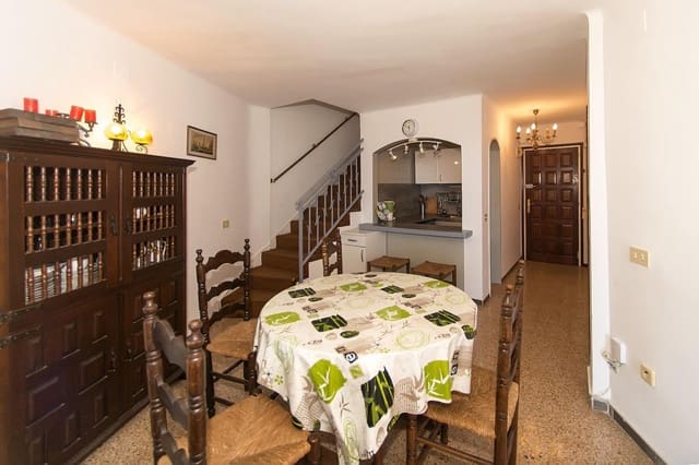 2 soveværelse Lejlighed til salg i Empuriabrava, Castelló d'Empúries - € 239.000 (Ref: 9127131)