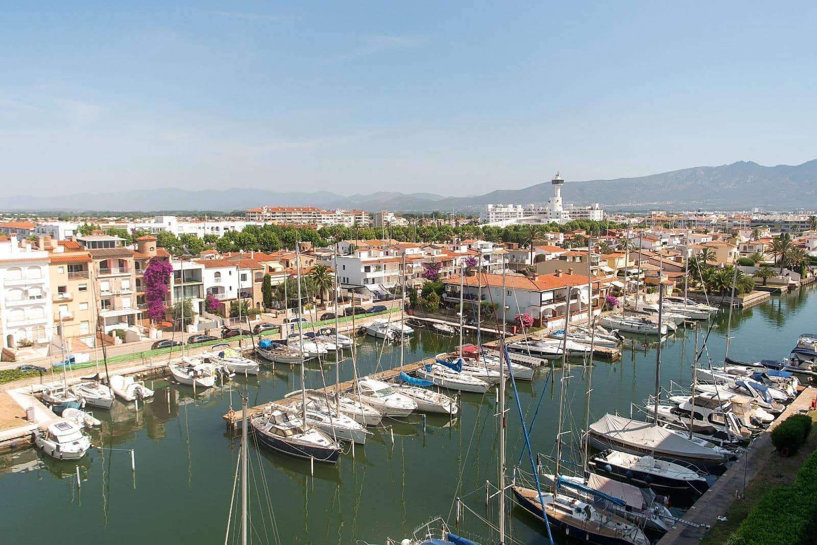 2 slaapkamer Appartement te koop in Empuriabrava - € 239.000 (Ref: 9127131)