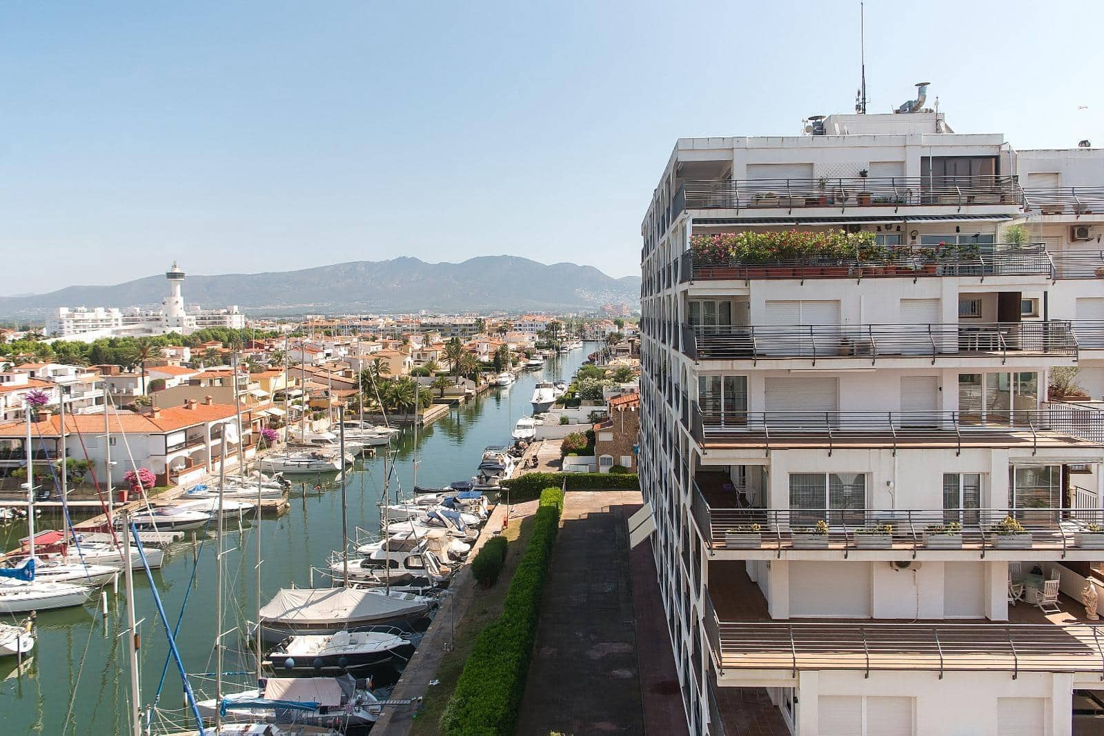 2 slaapkamer Appartement te koop in Empuriabrava - € 239.000 (Ref: 9127131)