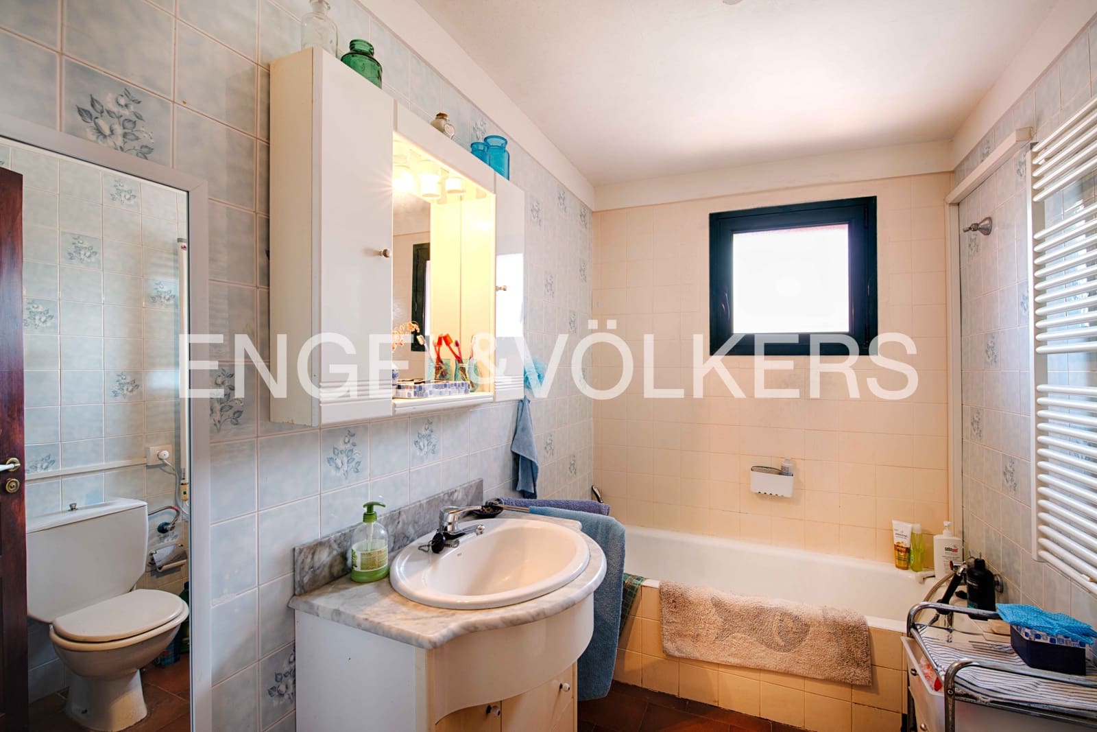 3 soveværelse Byhus til salg i Garriguella med garage - € 330.000 (Ref: 9153241)