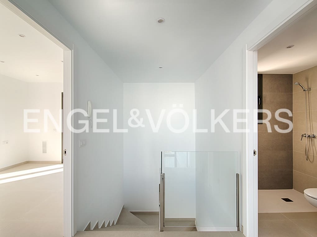 4 quarto Moradia em Banda para venda em Empuriabrava com piscina garagem - 739 000 € (Ref: 9162667)