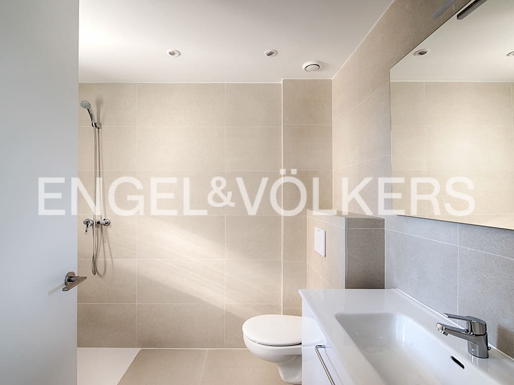 4 quarto Moradia em Banda para venda em Empuriabrava com piscina garagem - 739 000 € (Ref: 9162667)