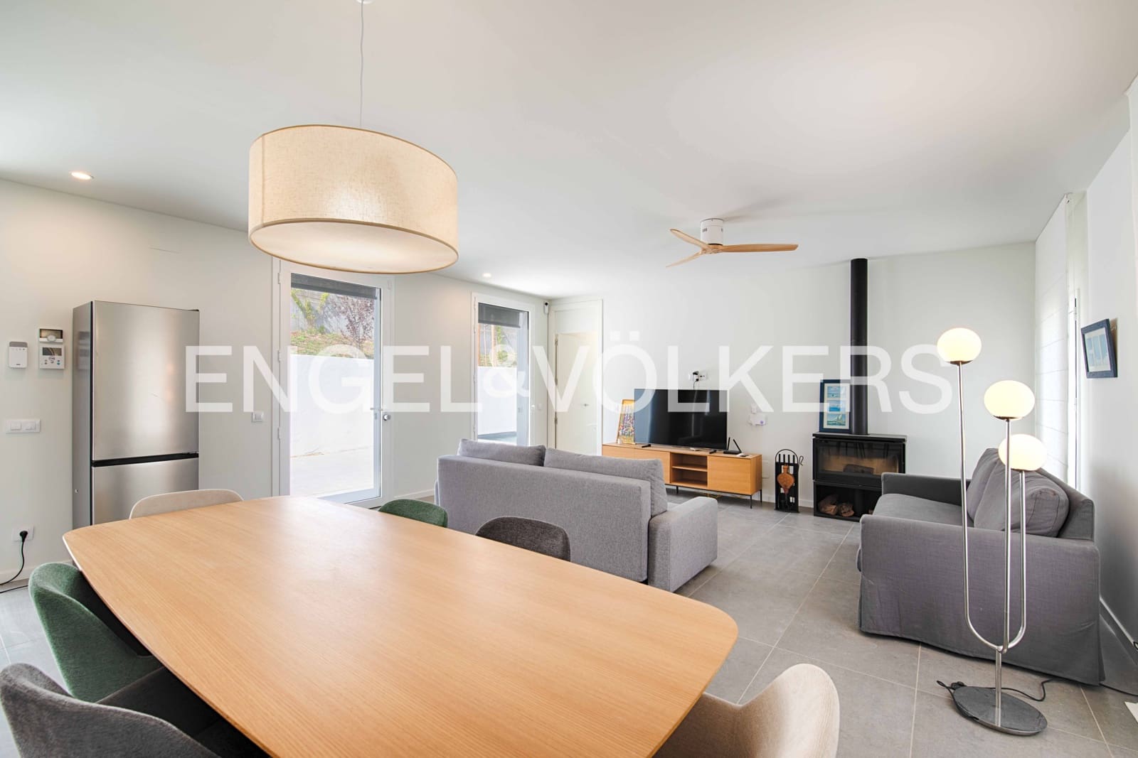 3 soveværelse Villa til salg i El Port de la Selva med swimmingpool garage - € 950.000 (Ref: 9162851)