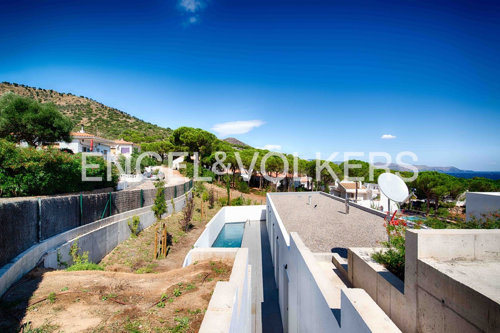 3 soveværelse Villa til salg i El Port de la Selva med swimmingpool garage - € 950.000 (Ref: 9162851)