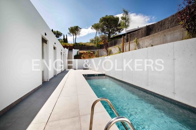 Chalet de 3 habitaciones en El Port de la Selva en venta con piscina garaje - 850.000 € (Ref: 9162851)