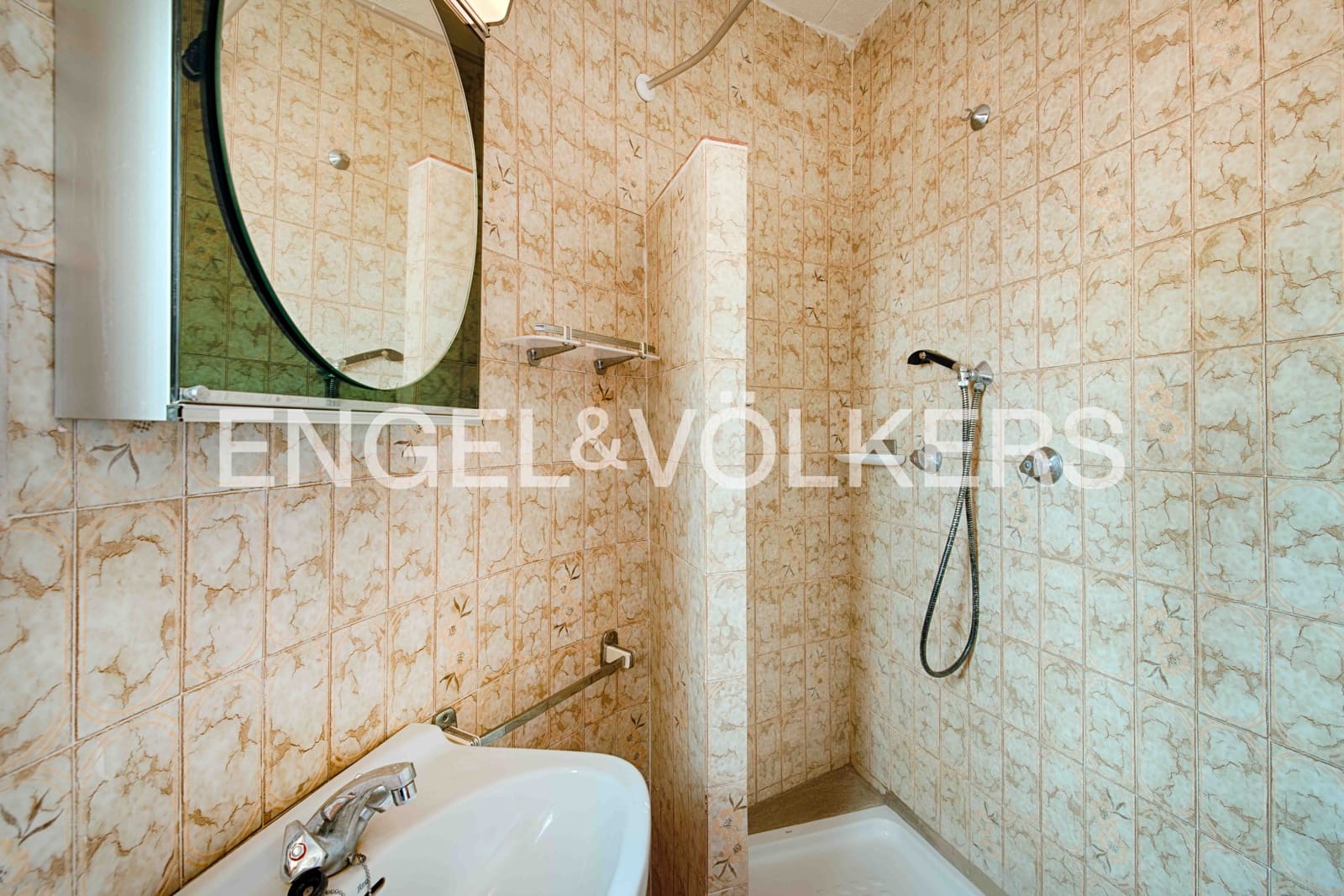 3 soverom Villa til salgs i Empuriabrava med garasje - € 860 000 (Ref: 9170576)