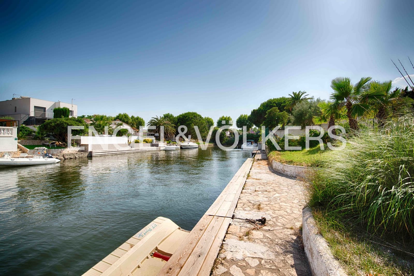 3 camera da letto Villa in vendita in Empuriabrava con garage - 860.000 € (Rif: 9170576)