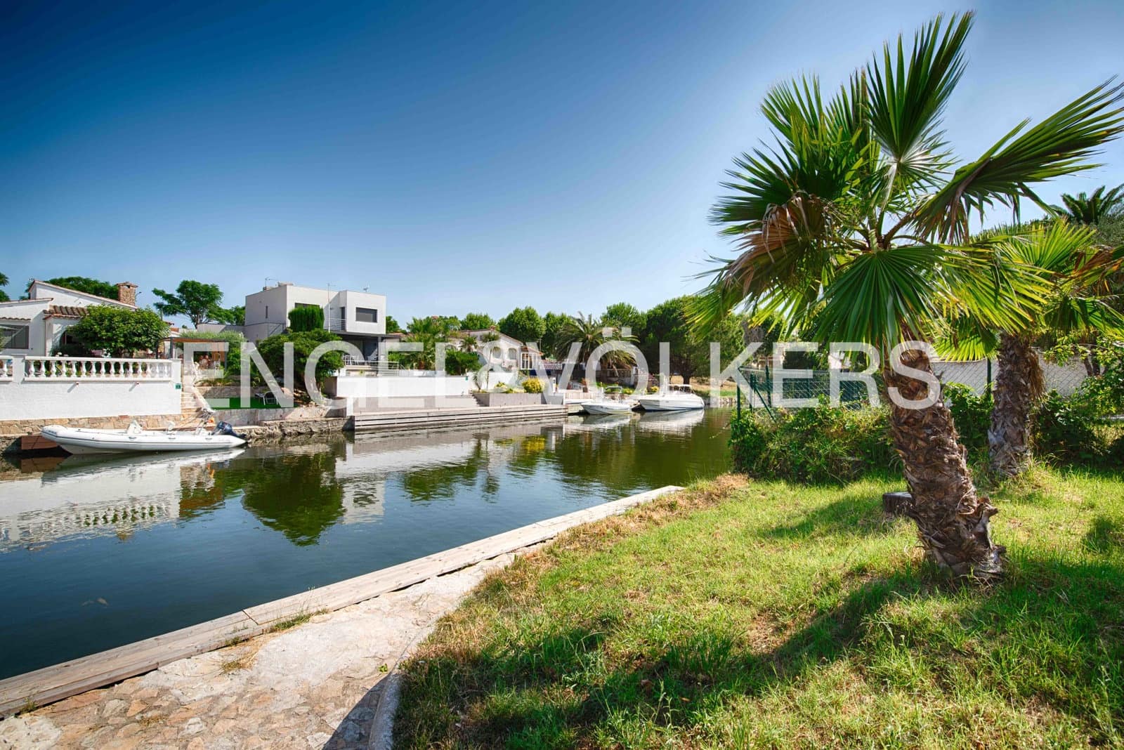3 camera da letto Villa in vendita in Empuriabrava con garage - 860.000 € (Rif: 9170576)
