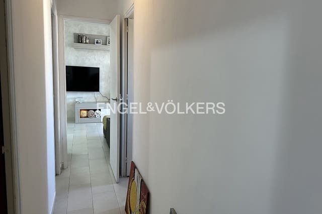 Apartamento de 3 habitaciones en Figueres en venta - 160.000 € (Ref: 9170577)