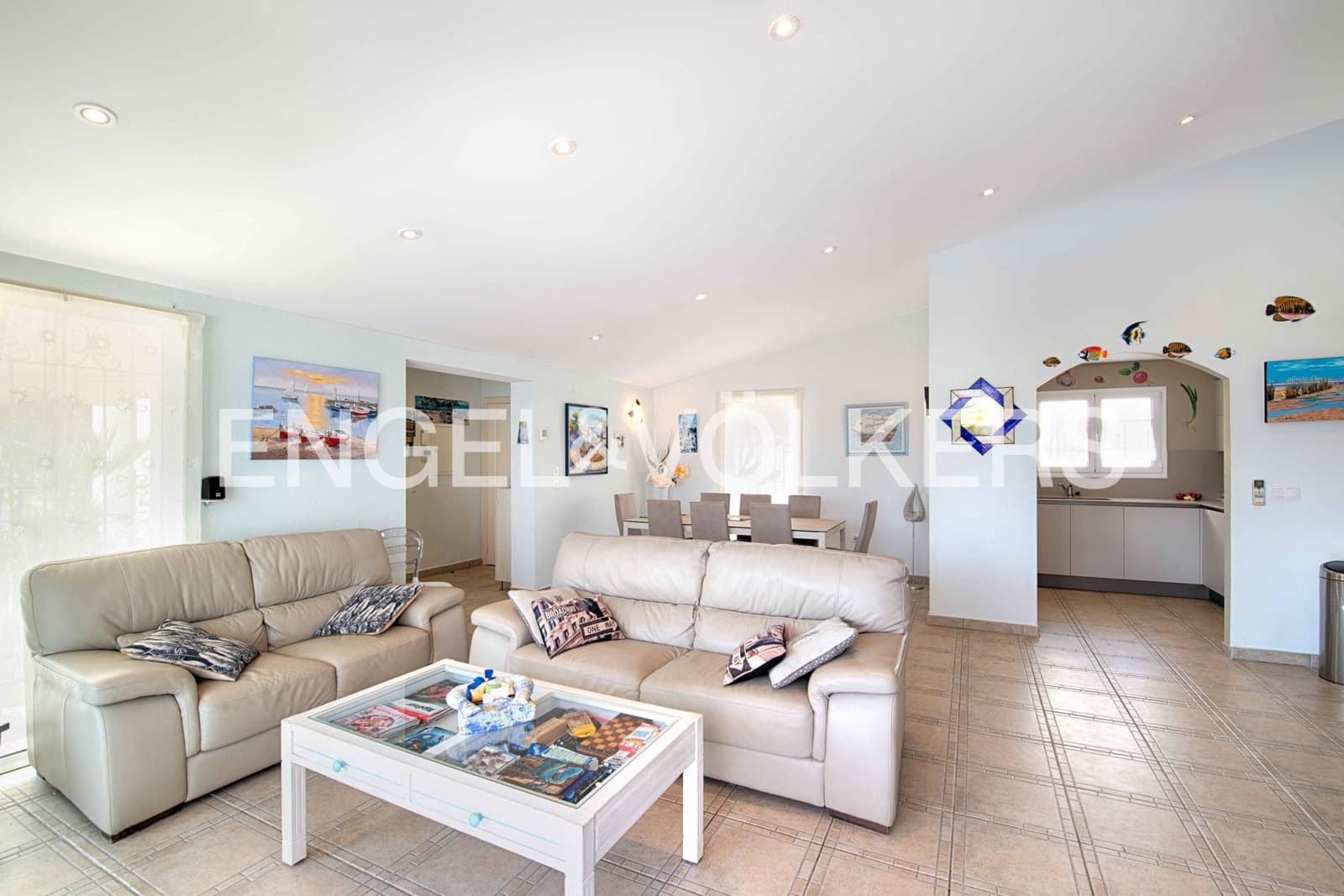 5 sovrum Villa till salu i Empuriabrava med pool garage - 749 000 € (Ref: 9172507)