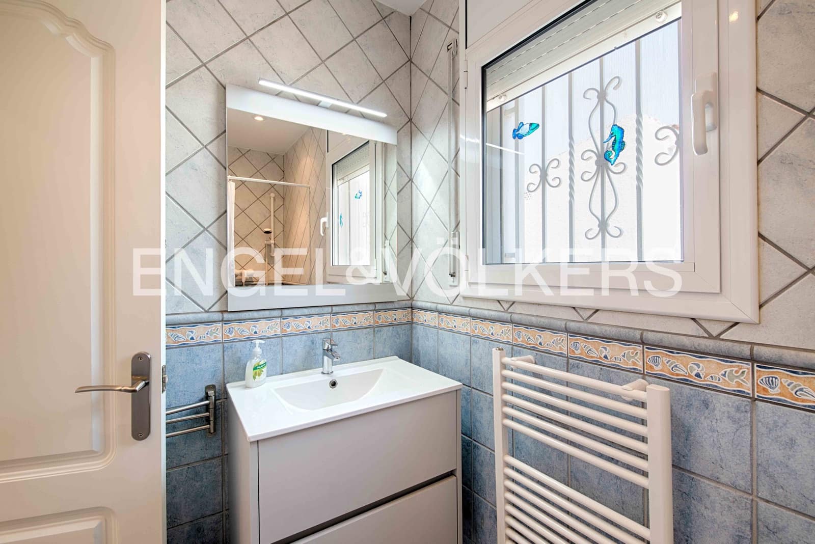 5 sovrum Villa till salu i Empuriabrava med pool garage - 749 000 € (Ref: 9172507)