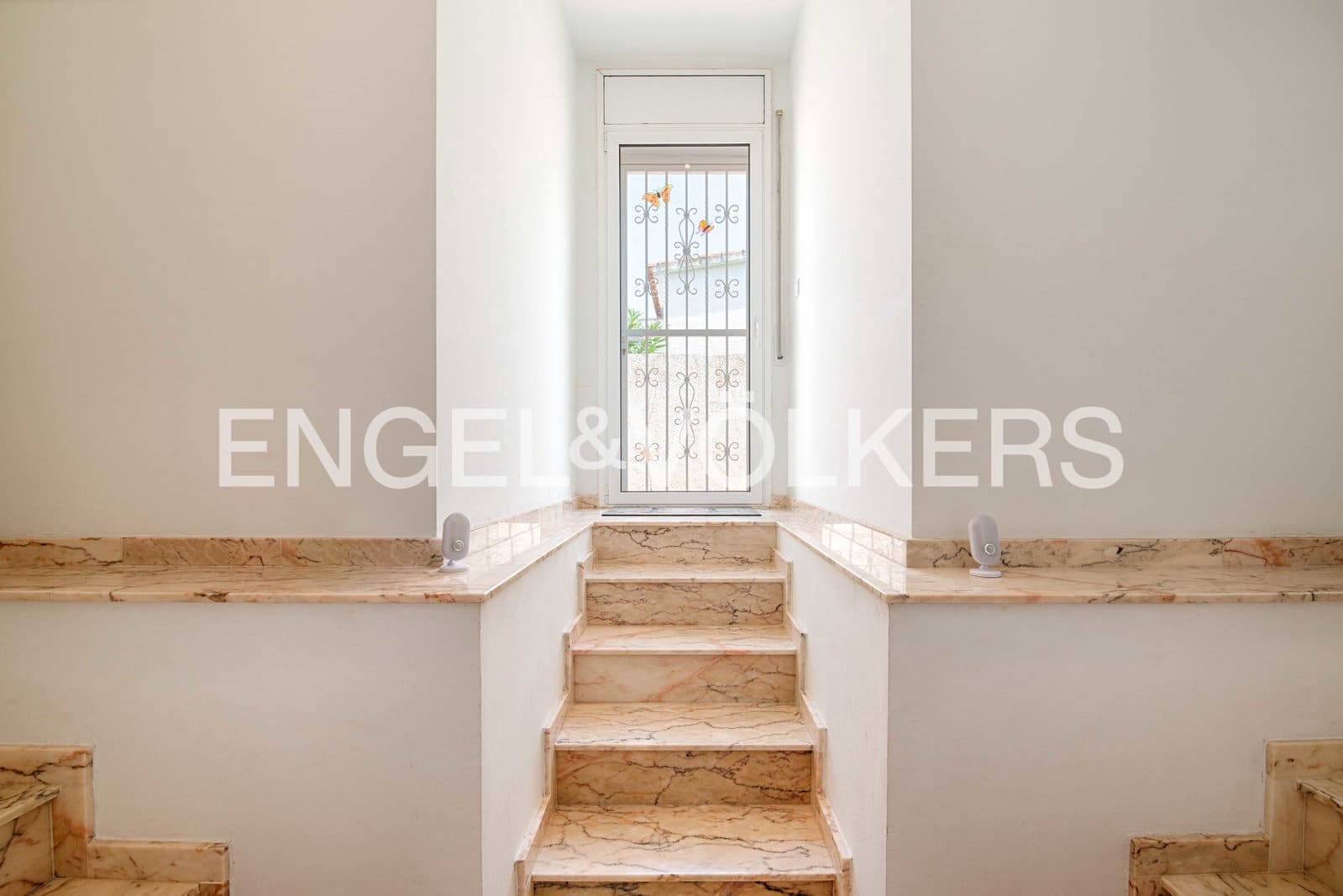 5 sovrum Villa till salu i Empuriabrava med pool garage - 749 000 € (Ref: 9172507)