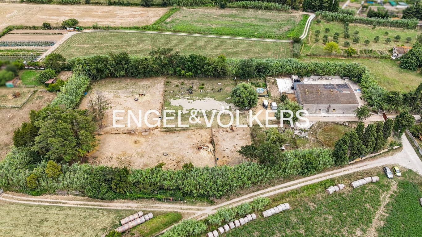 Finca/Landhuis te koop in Castello d'Empuries met garage - € 395.000 (Ref: 9175546)