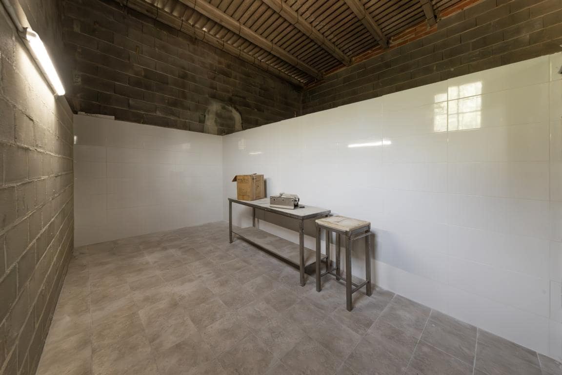 Maalaistalo myytävänä paikassa Castello d'Empuries mukana 
autotalli - 395 000 € (Ref: 9175546)