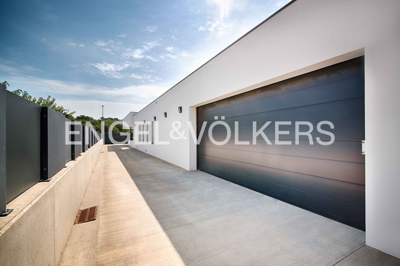 4 camera da letto Villa in vendita in Sant Climent Sescebes con piscina garage - 890.000 € (Rif: 9184675)