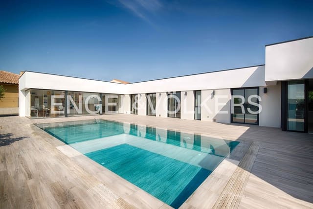 4 Zimmer Villa zu verkaufen in Sant Climent Sescebes mit Pool Garage - 890.000 € (Ref: 9184675)