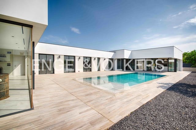 4 Zimmer Villa zu verkaufen in Sant Climent Sescebes mit Pool Garage - 890.000 € (Ref: 9184675)