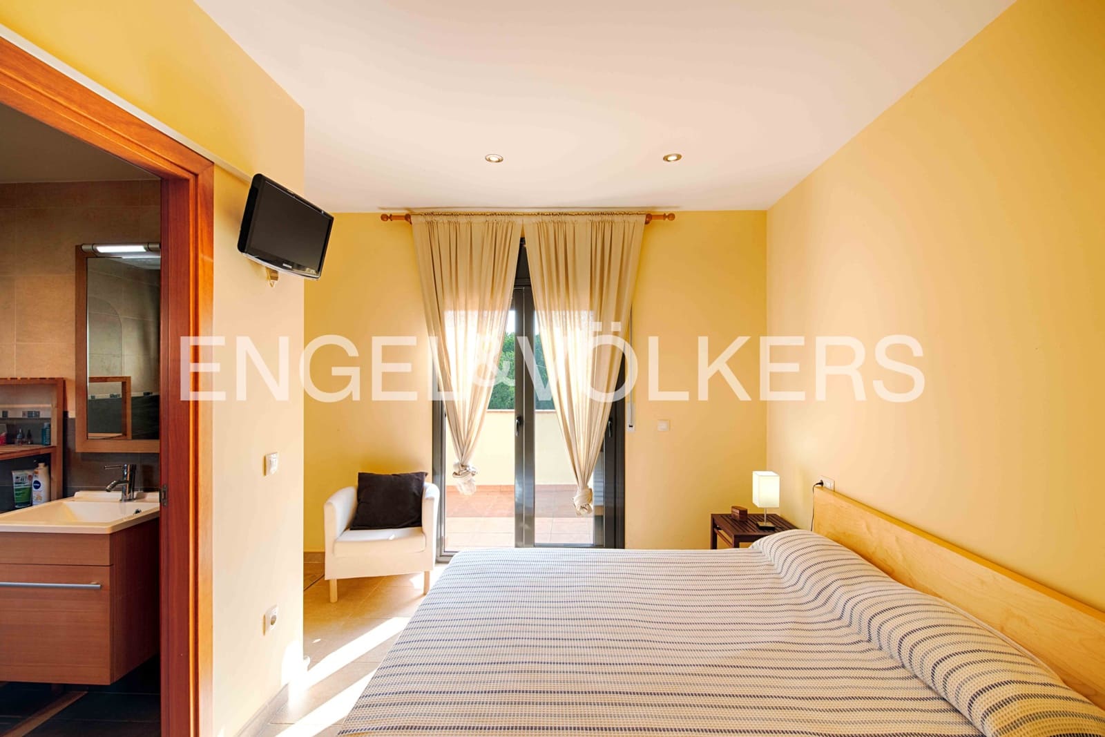 8 soveværelse Villa til salg i Pedret i Marza med swimmingpool garage - € 950.000 (Ref: 9187468)